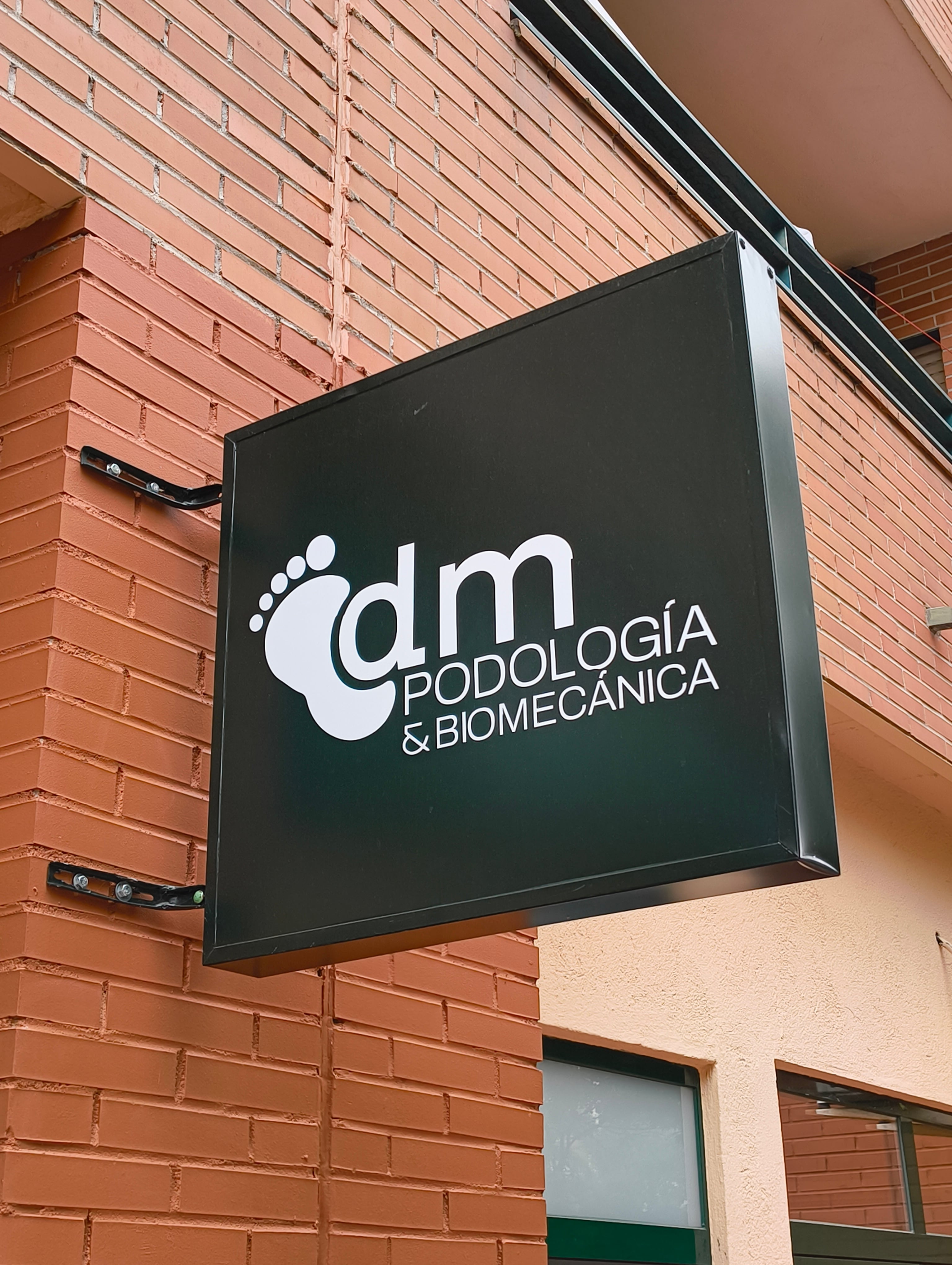 Cartel de la clínica